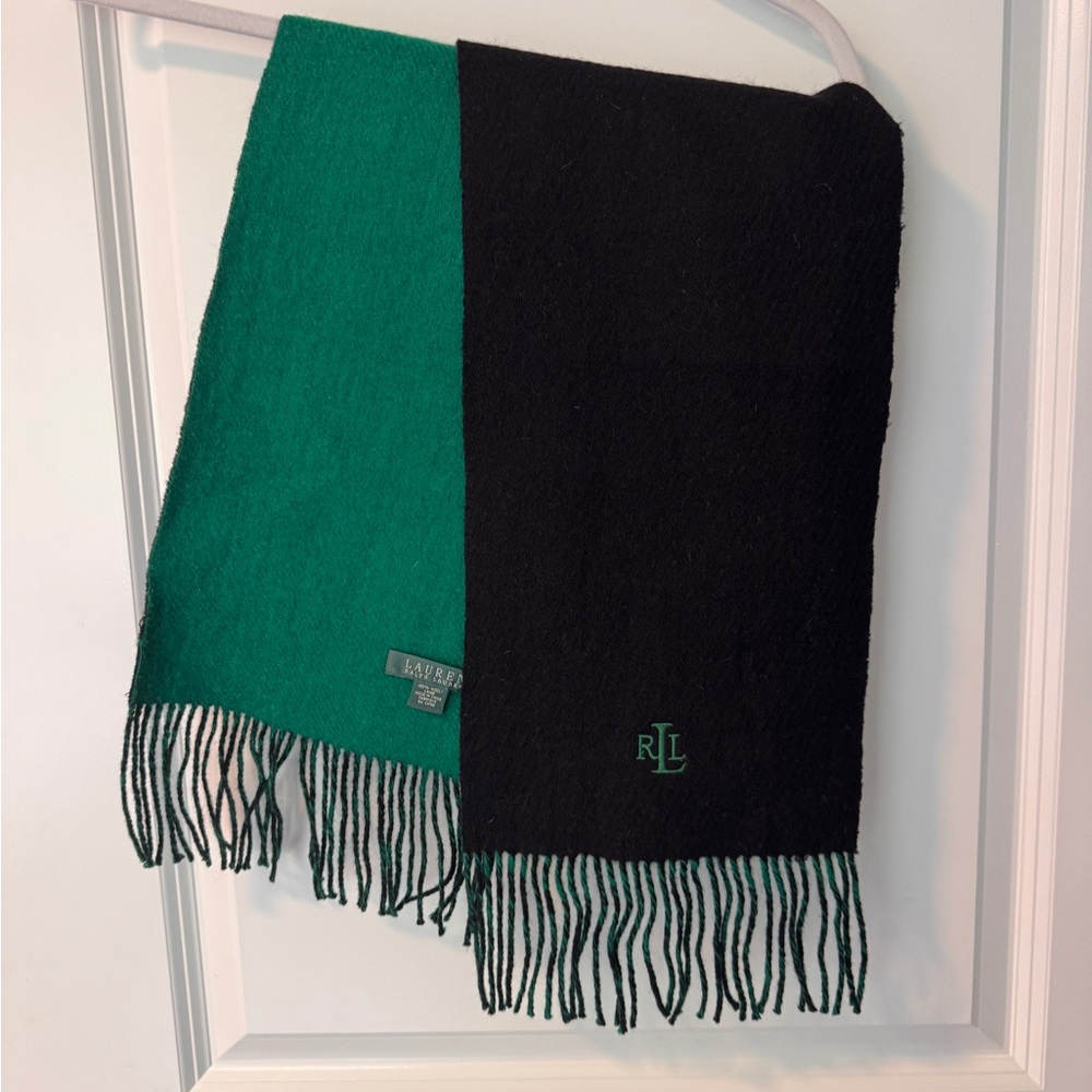 Ralph Lauren Reversible Scarf Kelly Green !